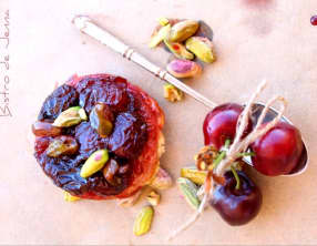 Minis tatins de cerises et pistaches
