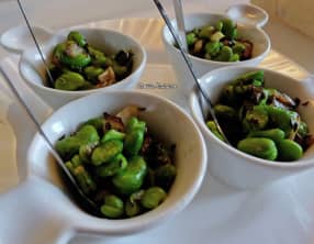 Verrines de fèves tièdes au cumin