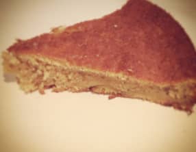 Le Gâteau moelleux à la rhubarbe