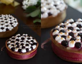 Tarte crème diplomate, rhubarbe, myrtilles et meringue