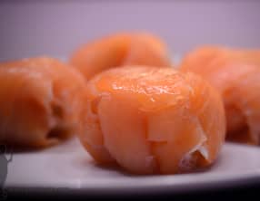 Roulés de saumon fumé au légumes et fromage frais