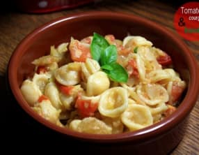 Orechiette aux courgettes, tomates et basilic