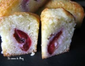 Financiers à la cerise