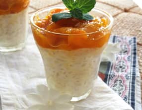 Riz au lait tout doux au coco, compote de mangues au citron vert