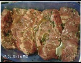 Marinade au citron pour cotes de porc au barbecue