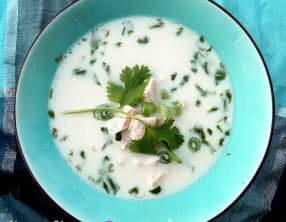 Soupe thaï au poulet