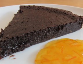 Fondant au chocolat noir avec un twist d'orange