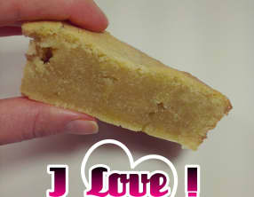 Gâteau sucré à la courgette et vanille