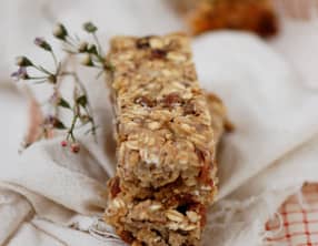 Barres de céréales aux raisins et bananes
