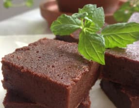 Le méga fondant au chocolat et à la compote de pommes