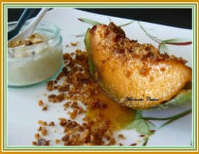 Melon rôti au miel, Crumble au pralin, Glace à la vanille