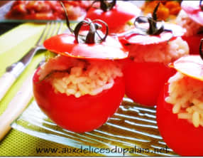 Tomate farcie au riz et au thon