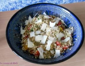 Salade de boulghour, tomates cerises et parmesan