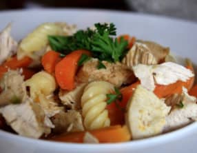 Fusilli de poulet, carottes et sa pointe de miel