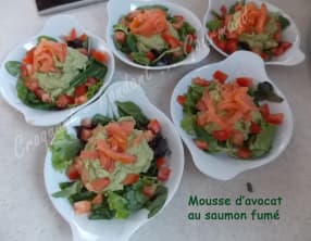 Mousse d’avocat au saumon fumé