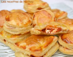 Petits feuilletés au pesto rouge et feta