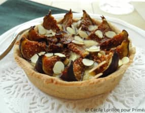Tartelettes amandines aux figues et au sirop de cactus vanillé