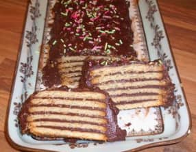 Gâteau biscuits brun au chocolat