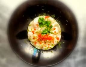 Ceviche de Saint Jacques, caviar de Tabasco et sauce avocat au lait de tigre