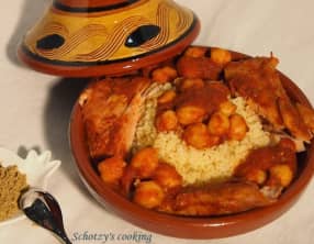 Poulet au cumin, sauce tomate et pois chiche