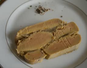 Foie gras minute aux poires