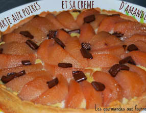 Tartes aux poires et crème amandine