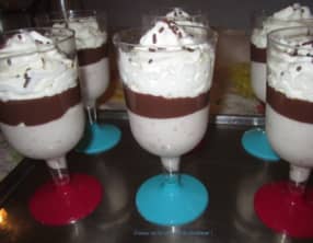 Mousse aux marrons sauce chocolat et chantilly
