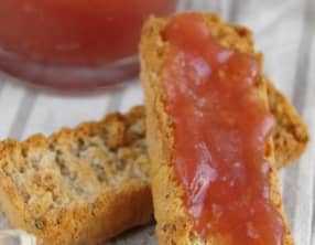 Confiture de rhubarbe aux pommes