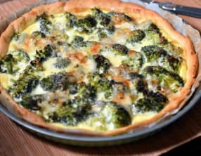 Quiche au brocoli et bleu des causses