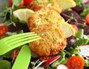 Galettes de surimi en salade