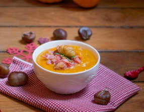 Soupe potimarron, chataignes et bacon