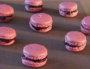 Le macaron à la myrtille