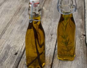 Huiles arômatisées vanille et romarin