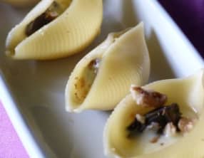 Conchiglioni au Mont d'Or, escargot et noix