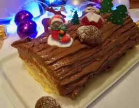 Bûche aux marrons et meringue, crème mascarpone cacao