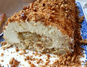 Bûche citron, limoncello, chocolat blanc, noisettes