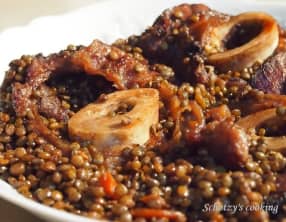 Jarret de boeuf à la bourguignonne et lentilles