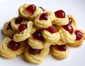 Sablés aux cerises confites