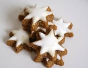 Etoiles à la cannelle