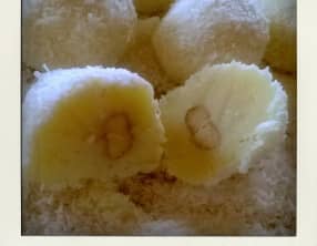 Truffes chocolat blanc coco au coeur noisette