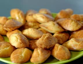 Madeleines salées au saumon fumé