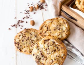 Cookies au Chocolat Blanc, Amandes et Grué de Cacao