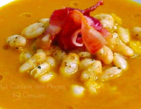 Soupe de potiron aux haricots blancs
