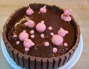 Gâteau bain de boue des cochons mignons