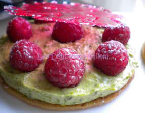 Croustillant framboises et pistaches