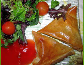 Samoussas au thon et aux crevettes