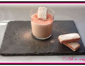 Tarte au lait concentré Régilait et Biscuits roses de Reims