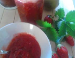 Confiture fraises kiwis