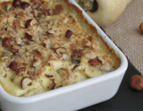 Gratin de panais à la fourme d'Ambert et aux noisettes