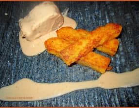 Filet mignon aux gousses d'ail et frites de polenta